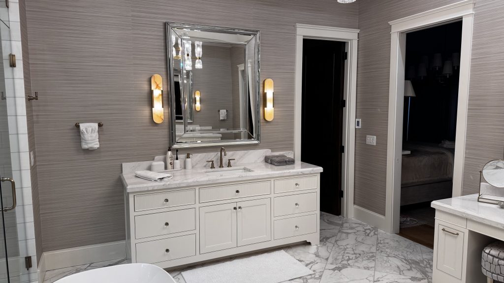 Bathrooms 1