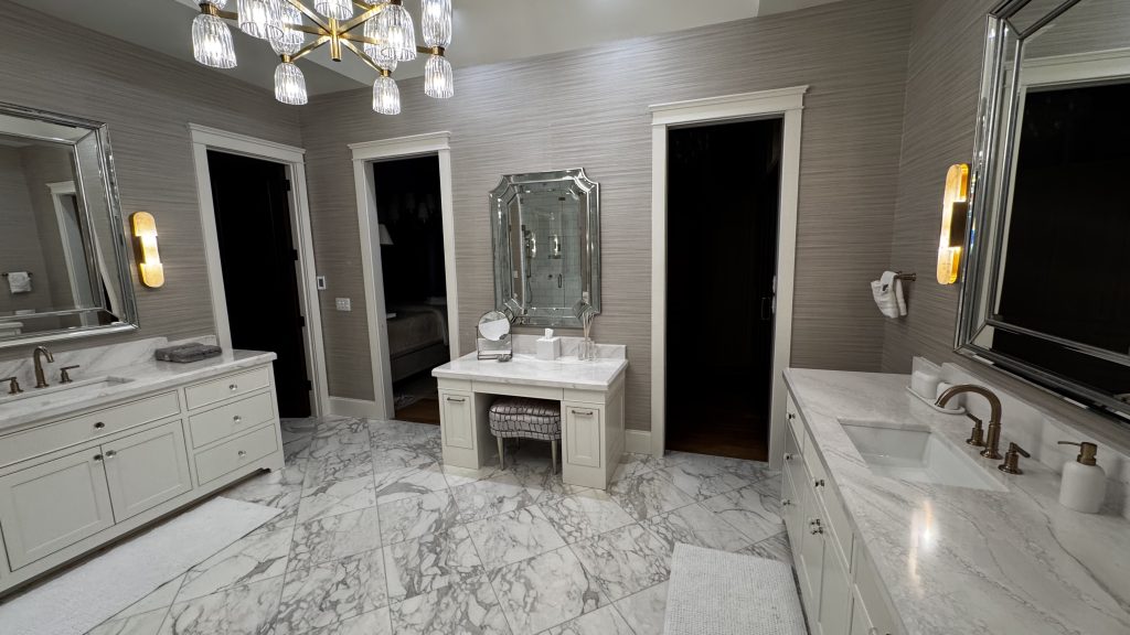 Bathrooms 2