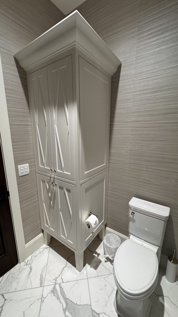 Bathrooms 5