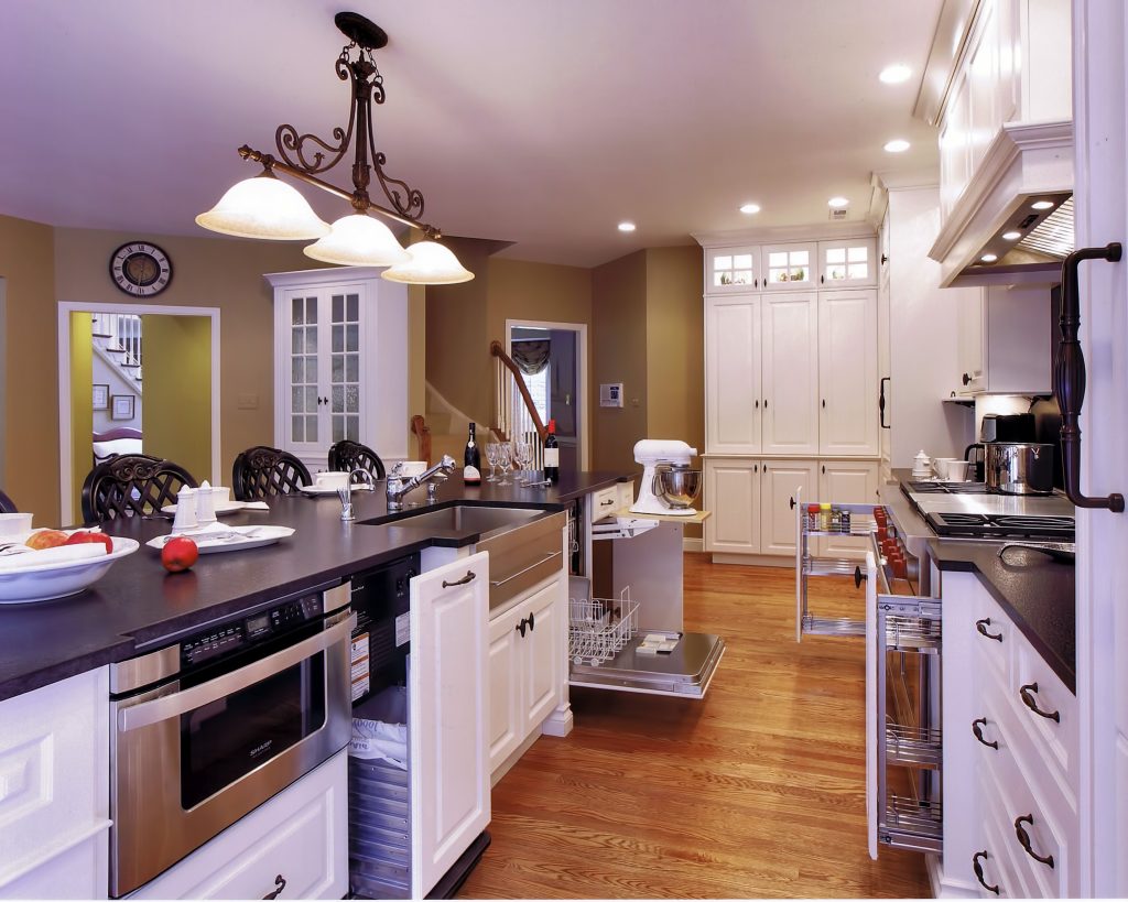 Kitchen 8